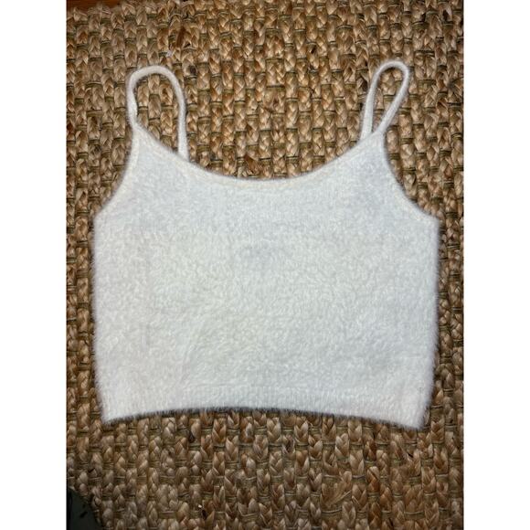 Kendall +  Kyle Fuzzy White Tank Top Size L NWOT - Picture 4 of 7